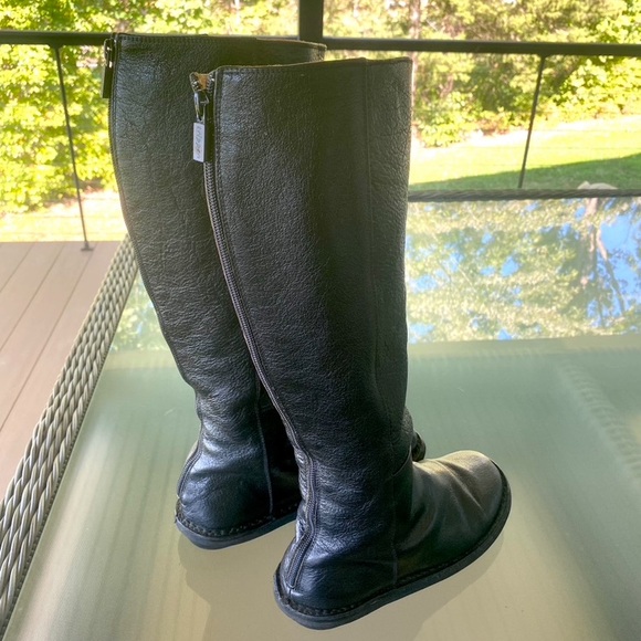 TRIPPEN. Boots. Rugged, Hi Quality Leather from famous German Leather Company ! - Picture 2 of 16